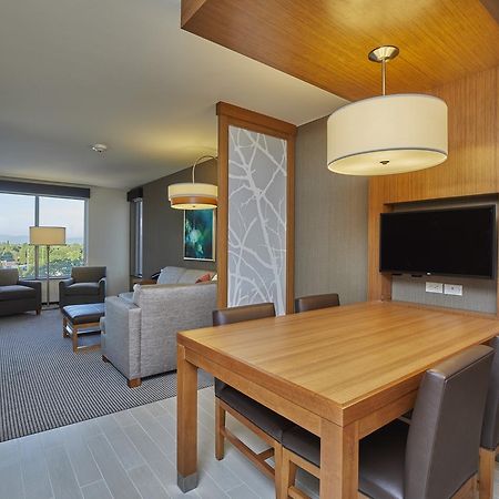 Hyatt Place Eugene/Oakway Center Екстериор снимка