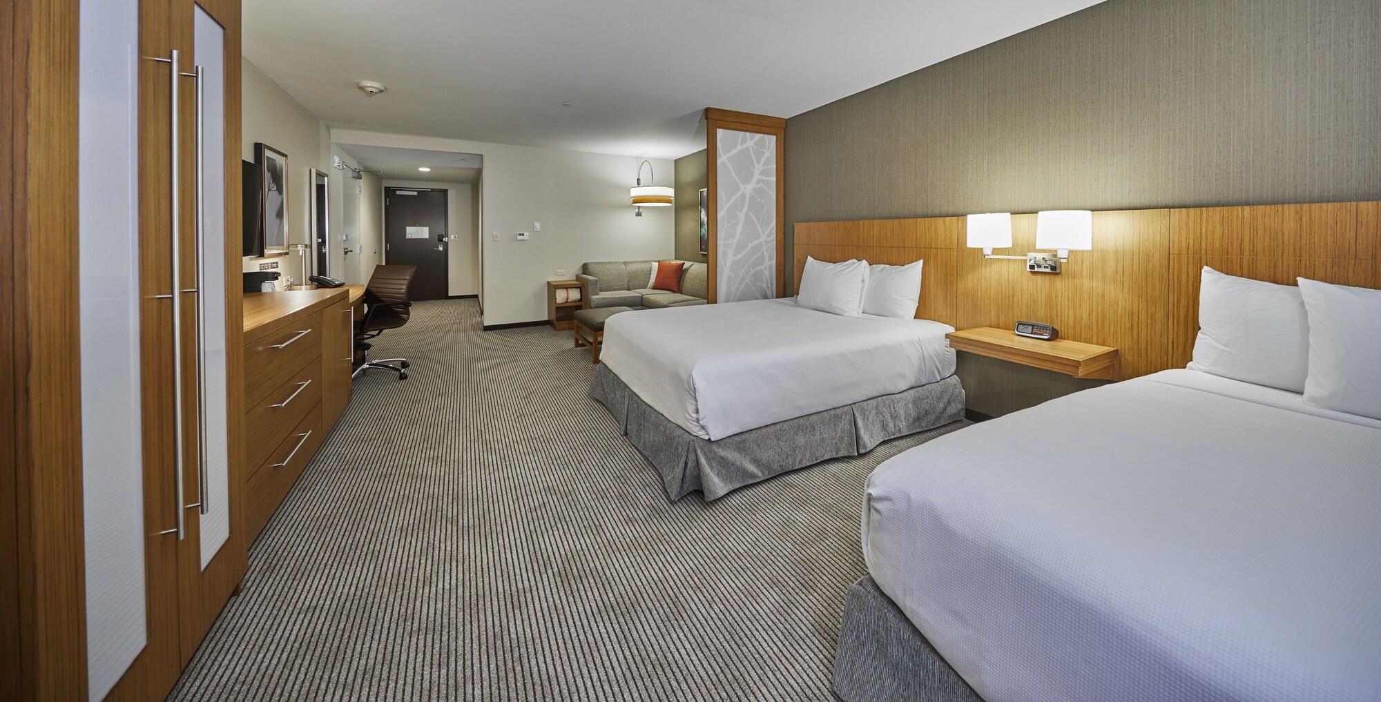 Hyatt Place Eugene/Oakway Center Екстериор снимка
