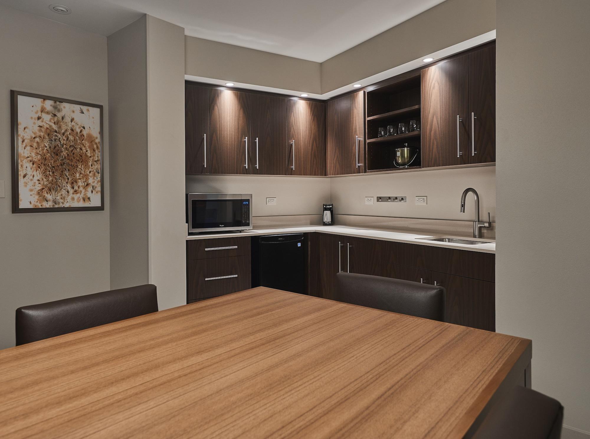 Hyatt Place Eugene/Oakway Center Екстериор снимка