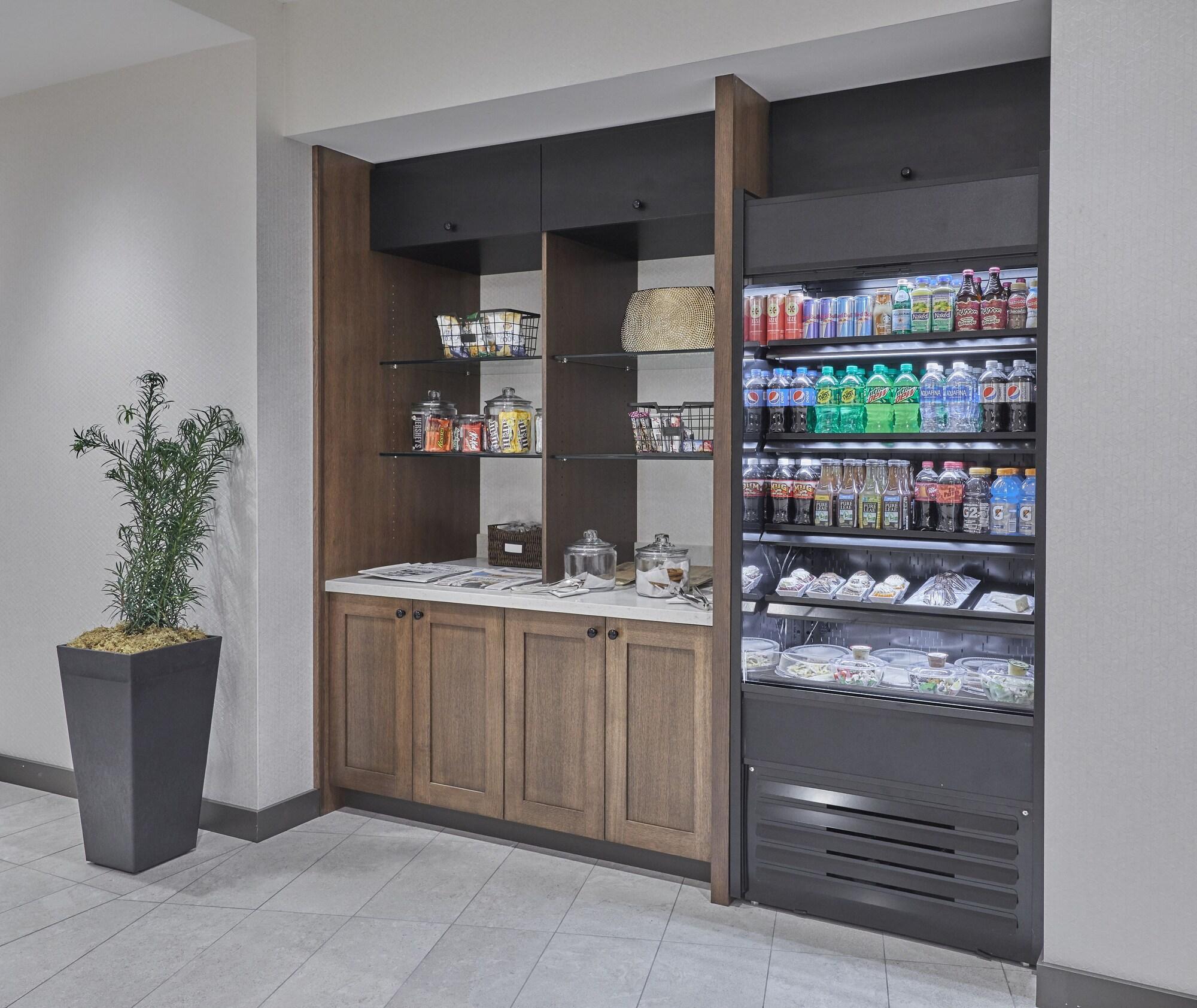 Hyatt Place Eugene/Oakway Center Екстериор снимка
