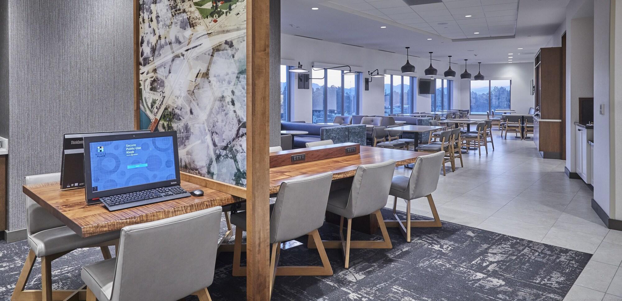 Hyatt Place Eugene/Oakway Center Екстериор снимка