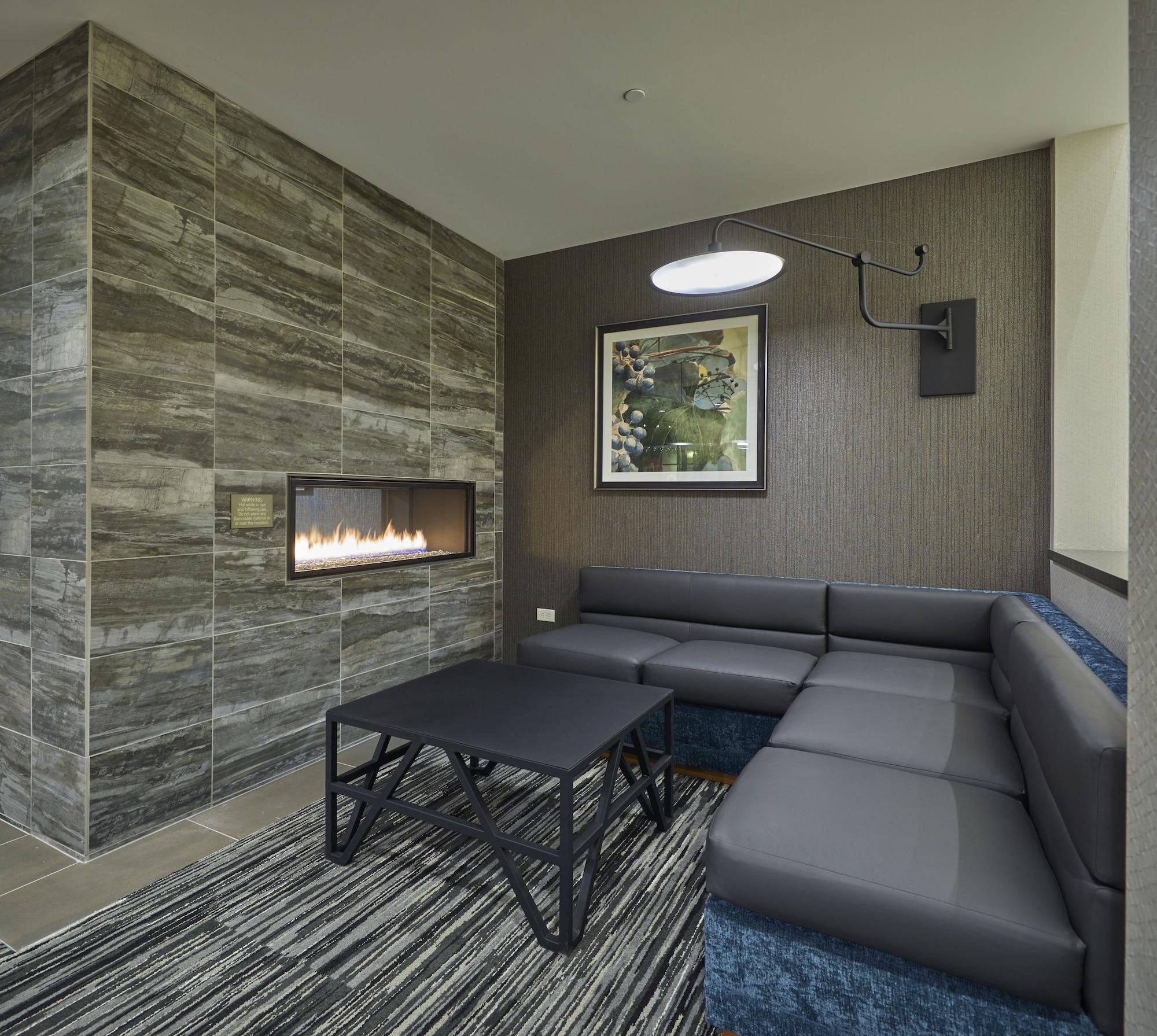 Hyatt Place Eugene/Oakway Center Екстериор снимка