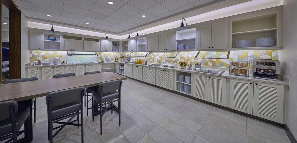 Hyatt Place Eugene/Oakway Center Ресторант снимка